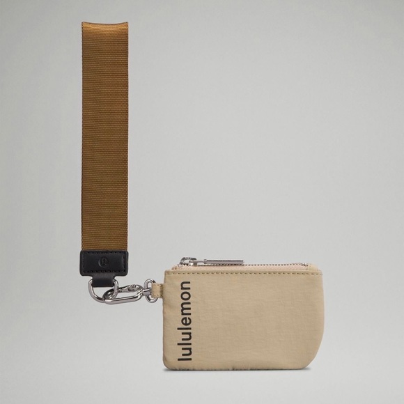 NWT LULULEMON Dual Pouch Wristlet - Picture 2 of 5
